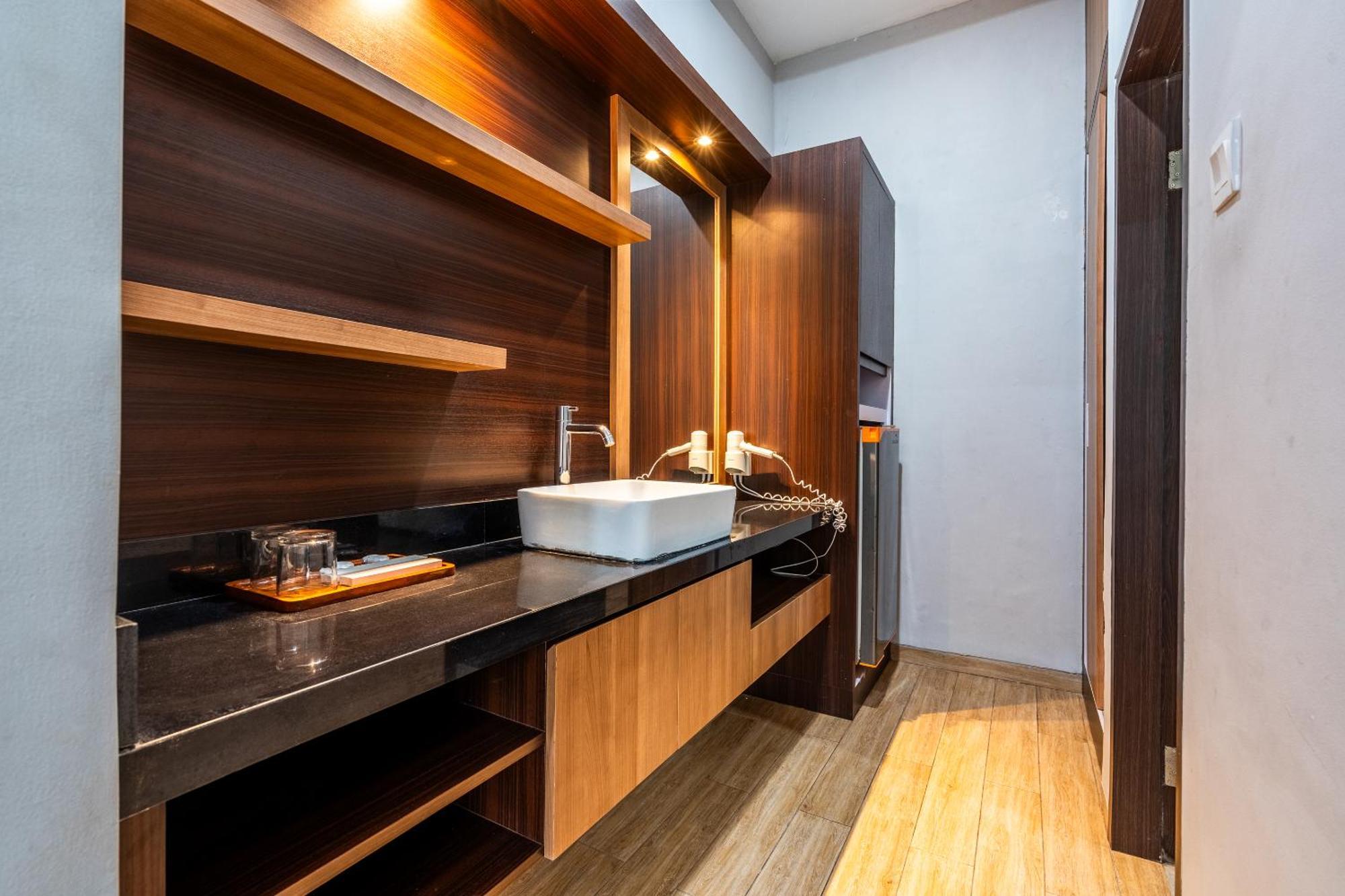 Casa Dasa Legian Экстерьер фото